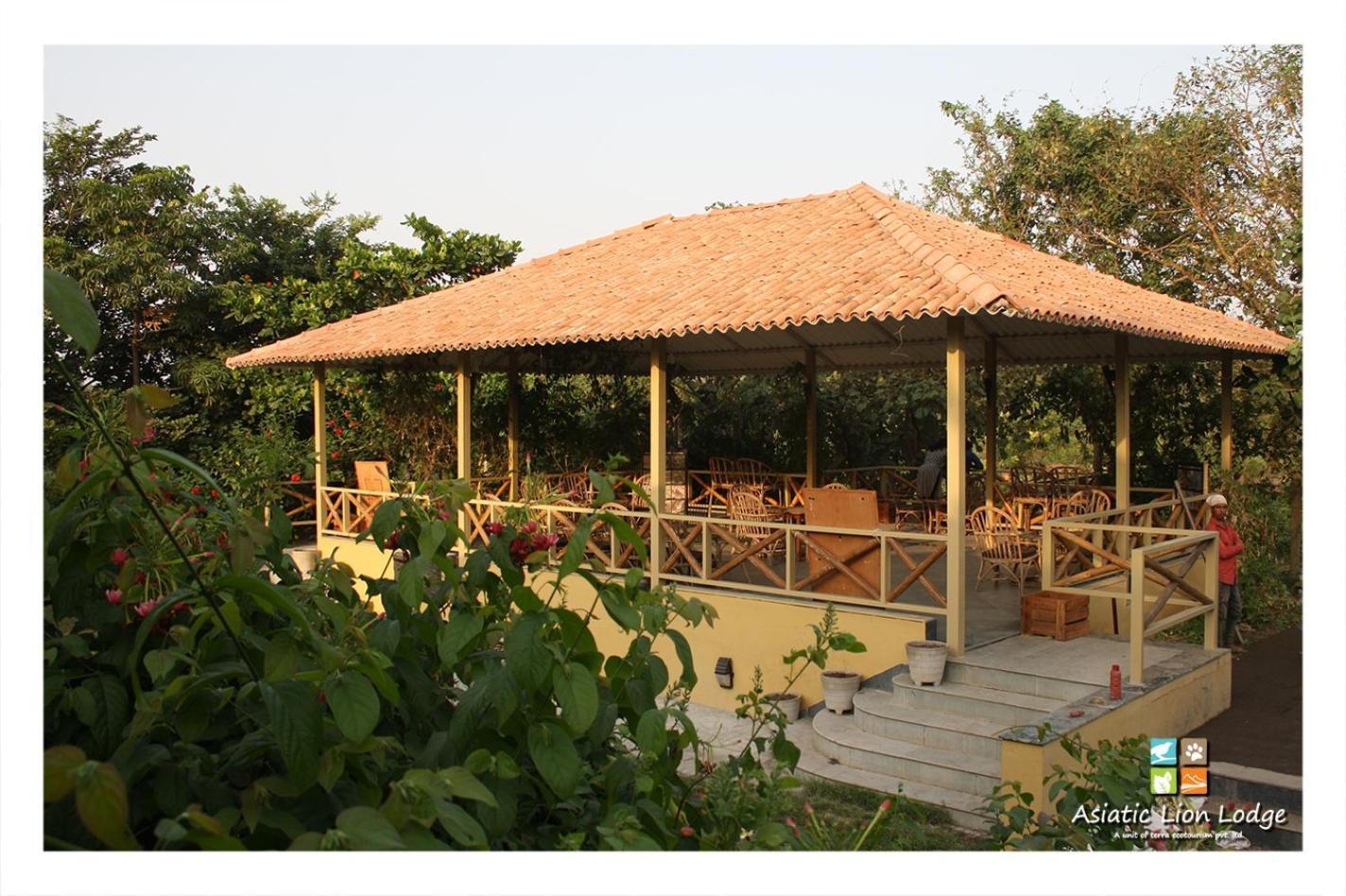 Asiatic Lion Lodge Sasan Gir Buitenkant foto