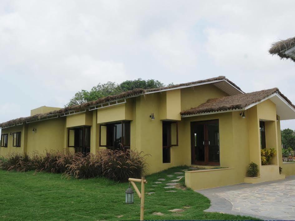 Asiatic Lion Lodge Sasan Gir Buitenkant foto